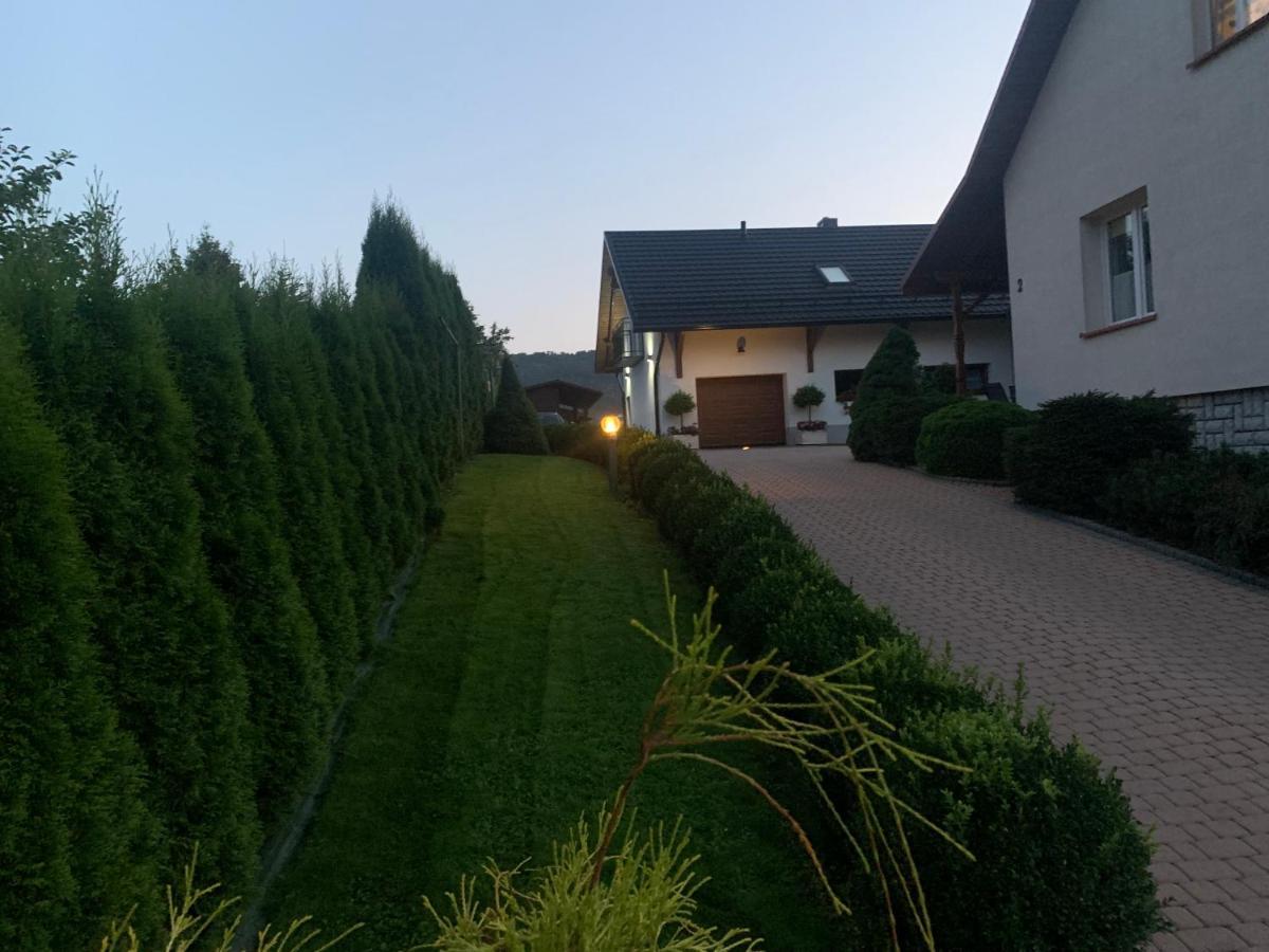 Apartamenty Rownia 2 Ustrzyki Dolne Exteriör bild