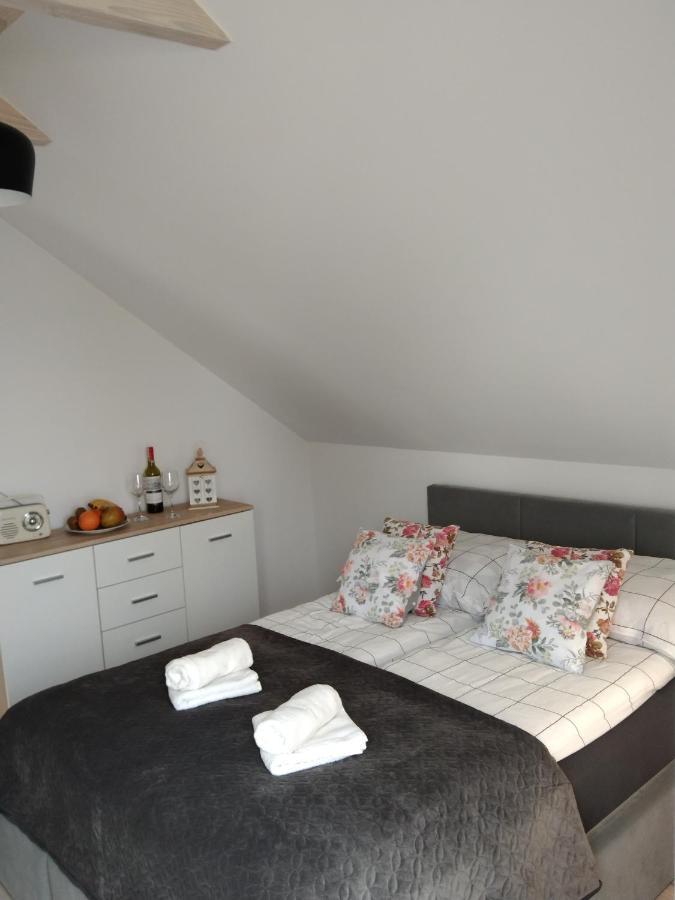 Apartamenty Rownia 2 Ustrzyki Dolne Exteriör bild